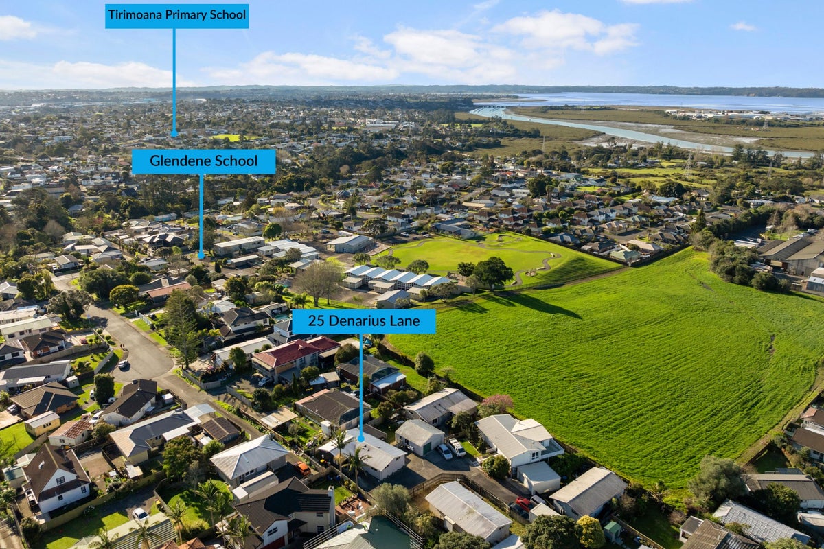 25 Denarius Lane, Glendene, Auckland - Carousel 19