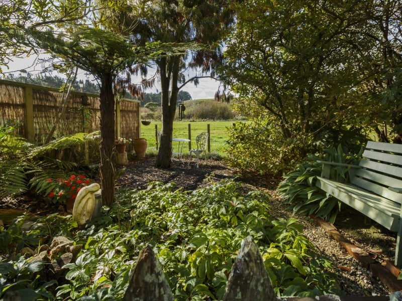 231 Hewitts Road, Linton, Palmerston North - Carousel 26