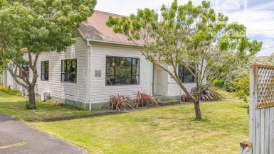 16 Fox Road, Springvale, Whanganui - Carousel 1