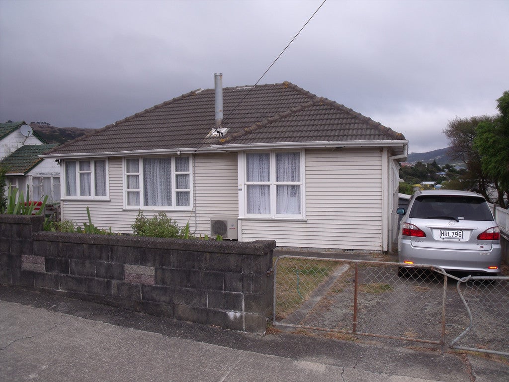 38 Mckillop Street, Ranui, Porirua - Carousel 1