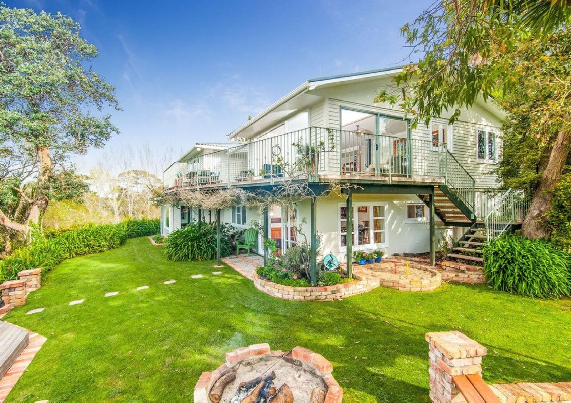 15A Cockle Place, Stillwater, Silverdale - Carousel 1