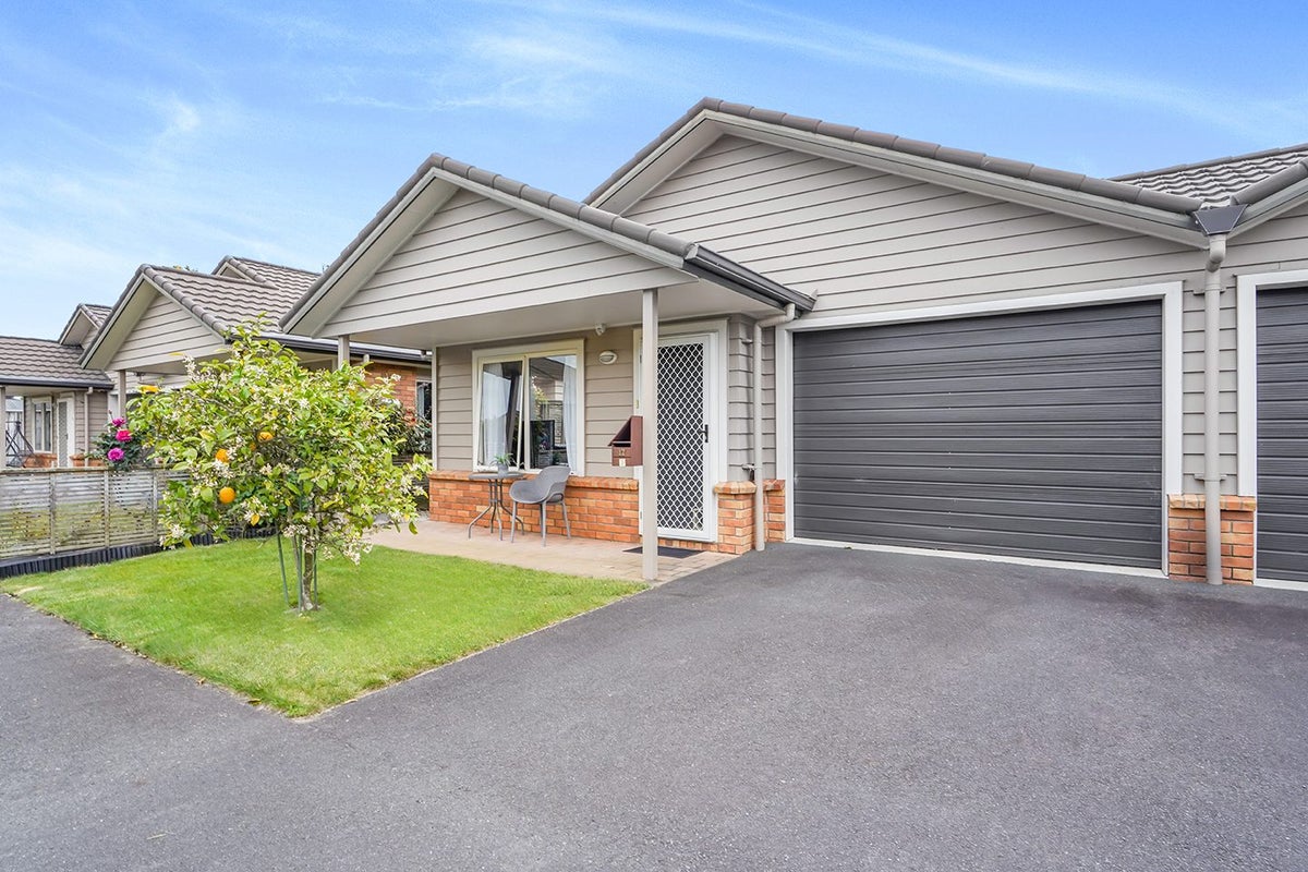 17/241 Killarney Road, Frankton, Hamilton - Carousel 1