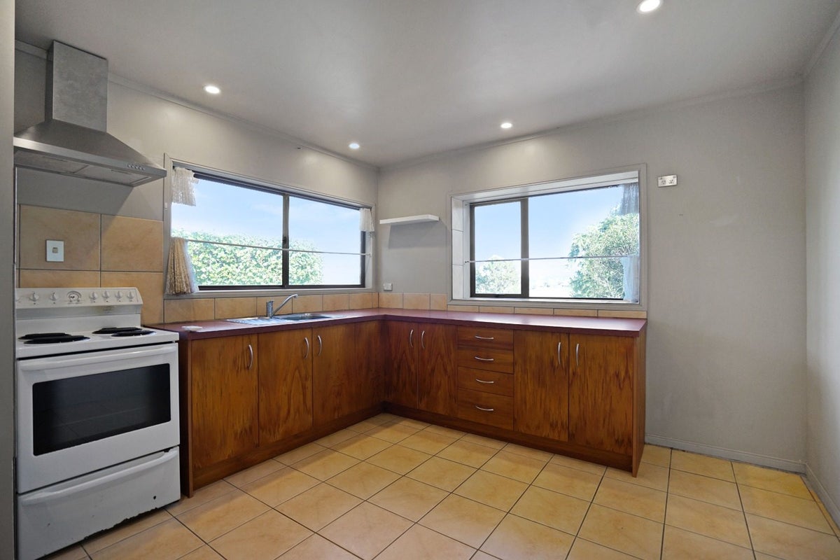 721 Glenbrook Road, Kingseat, Pukekohe - Carousel 2