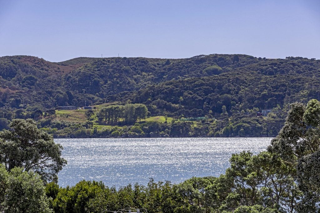 24C Rose Street, Raglan, Raglan - Carousel 32