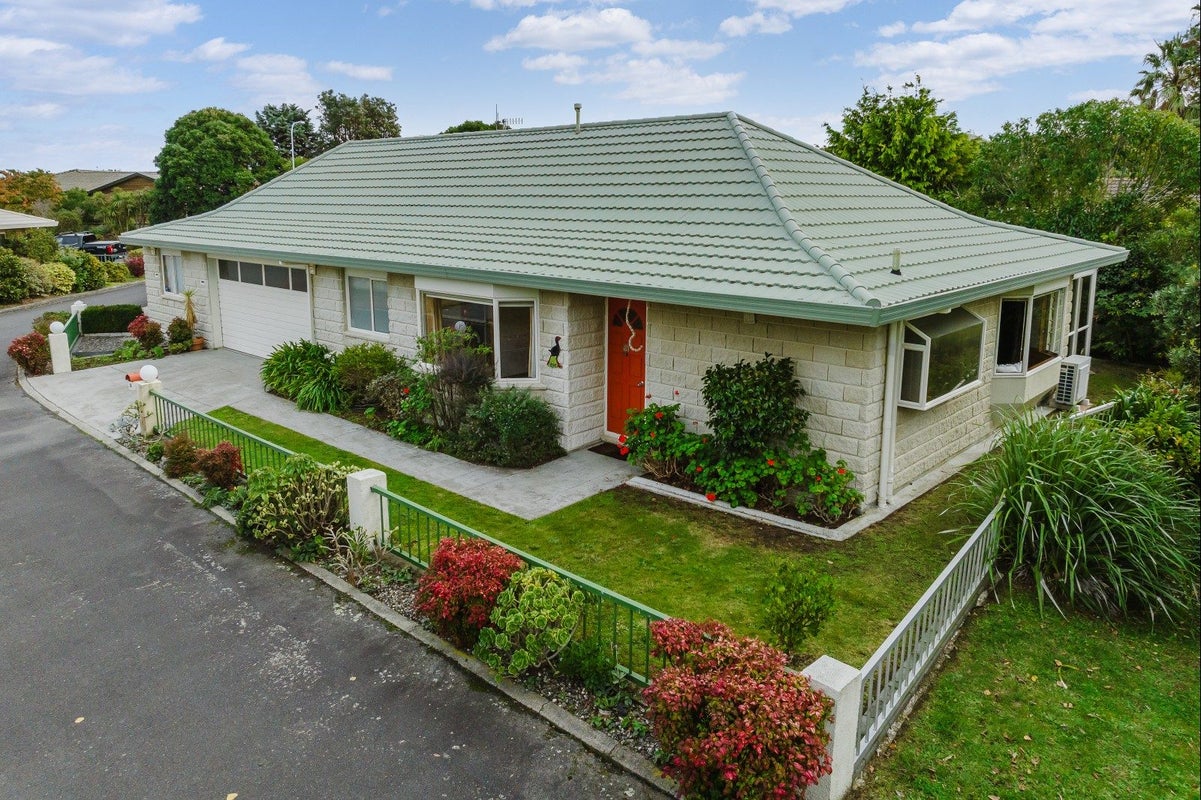 3B Meredith Way, Paraparaumu Beach, Paraparaumu - Carousel 1