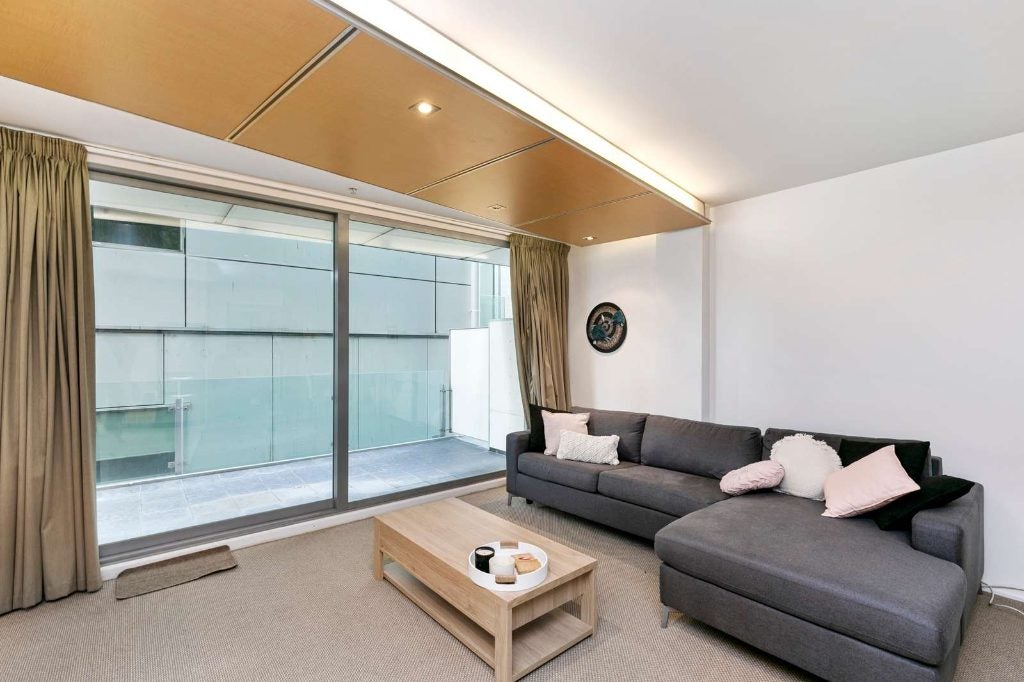 40/72 Tory Street, Te Aro, Wellington - Carousel 1