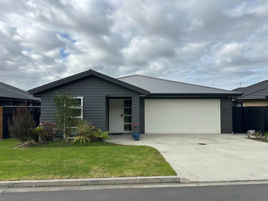 14 Kokopu Lane, Ohauiti, Tauranga - Carousel 1