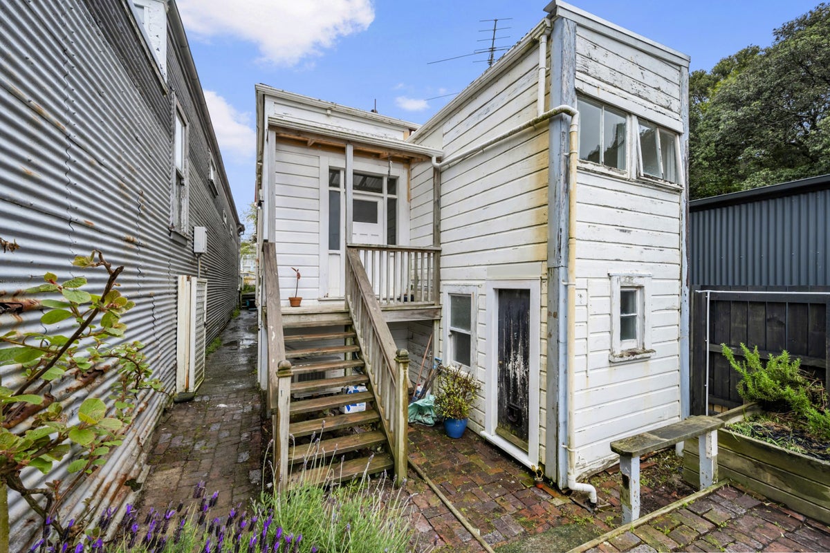 10 Salisbury Terrace, Mount Cook, Wellington - Carousel 17