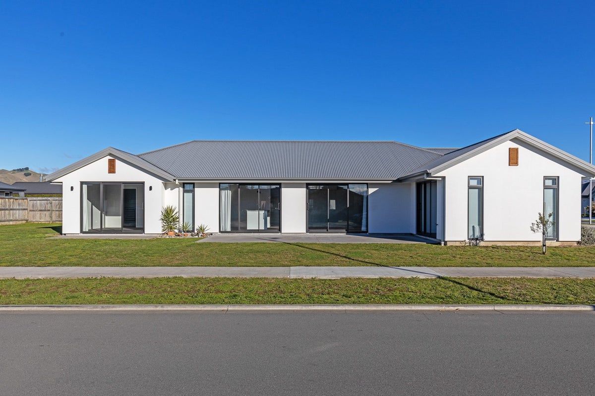 17 Harvard Road, Burleigh, Blenheim - Carousel 2