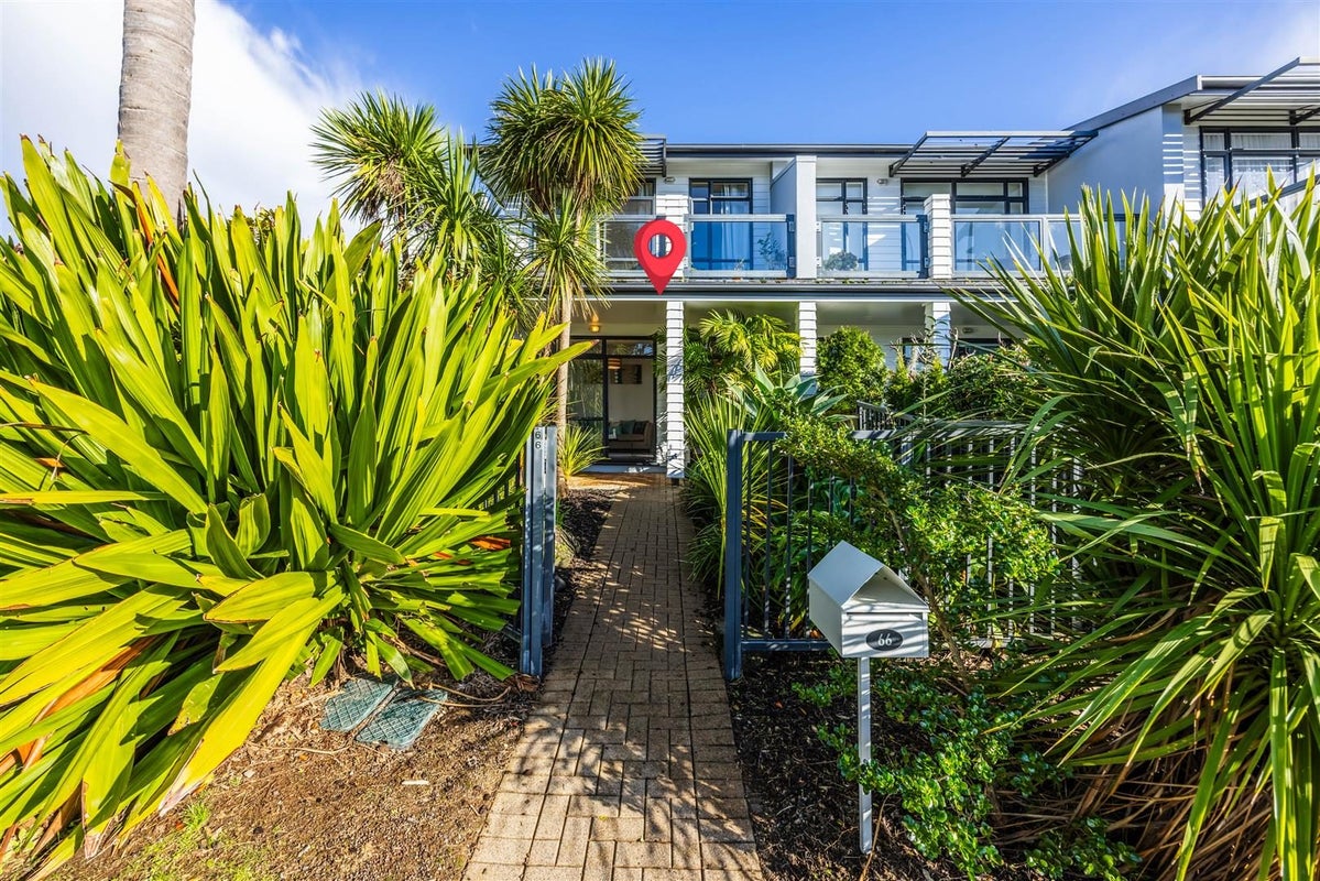 66/2 Armoy Drive, East Tamaki, Auckland - Carousel 2
