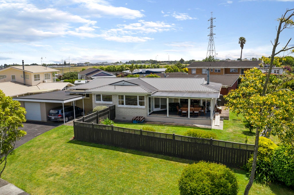 1 Bexley Place, Pahurehure, Papakura - Carousel 1