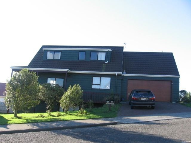 25B Wingfield Place, Churton Park, Wellington - Carousel 2