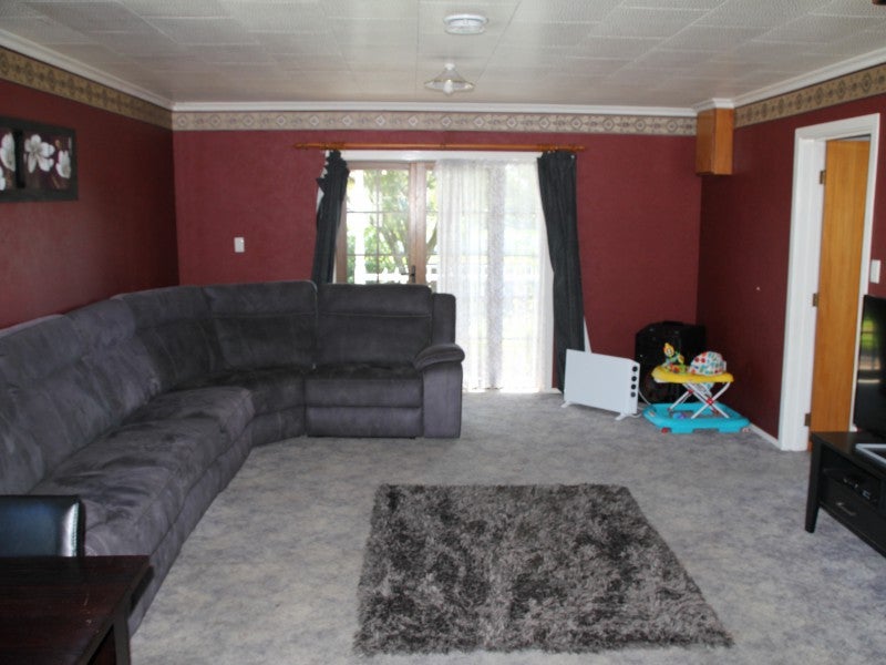 40 Cobden Street, Westport, Westport - Carousel 2