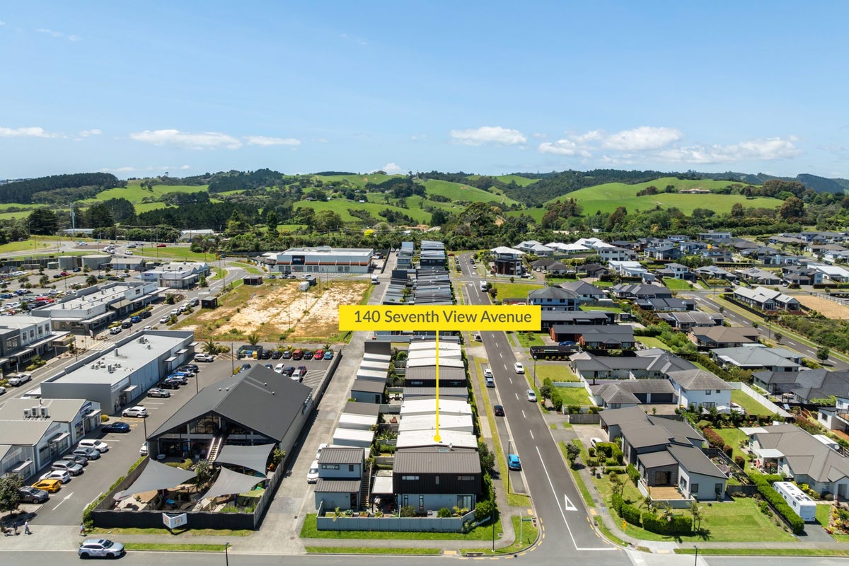 140 Seventh View Avenue, Beachlands, Auckland - Carousel 25