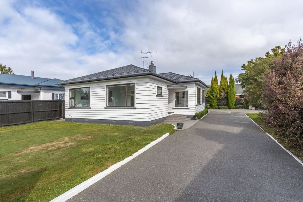 215 Main North Road, Redwood, Christchurch - Carousel 11