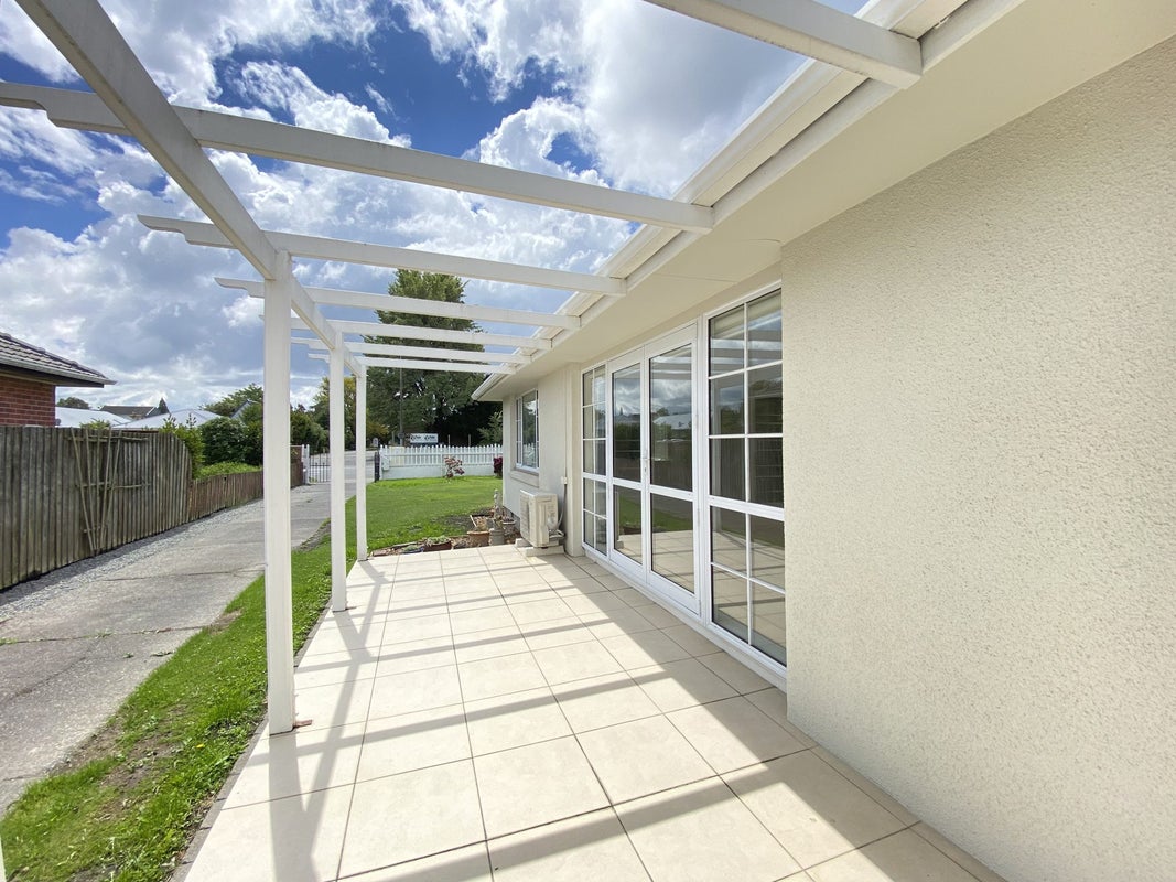 97 Memorial Avenue, Ilam, Christchurch - Carousel 1