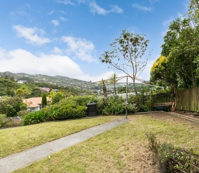 87 Allington Road, Karori, Wellington - Carousel 11