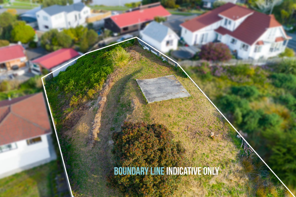 39 Hicks Crescent, Waikanae Beach, Waikanae - Carousel 10
