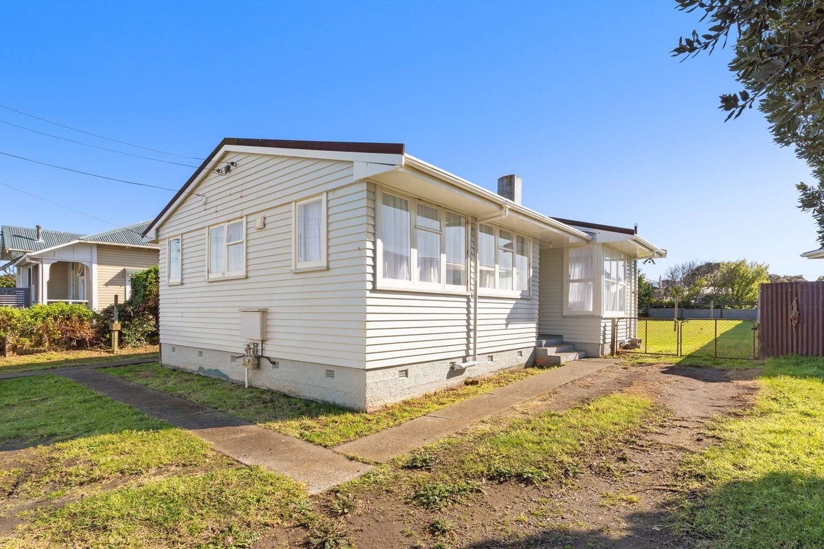 172 Puriri Street, Castlecliff, Whanganui - Carousel 2