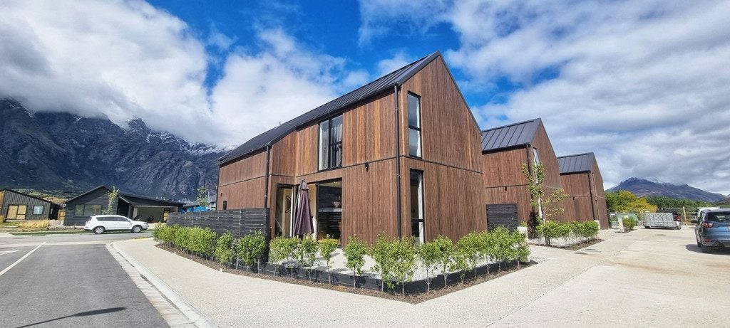 1 Curvey Court, Jacks Point, Queenstown - Carousel 1