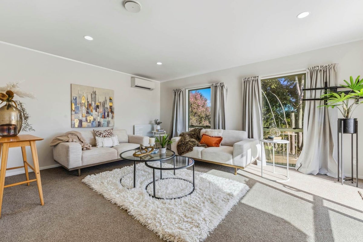 11 View Road, Papakura, Papakura - Carousel 2
