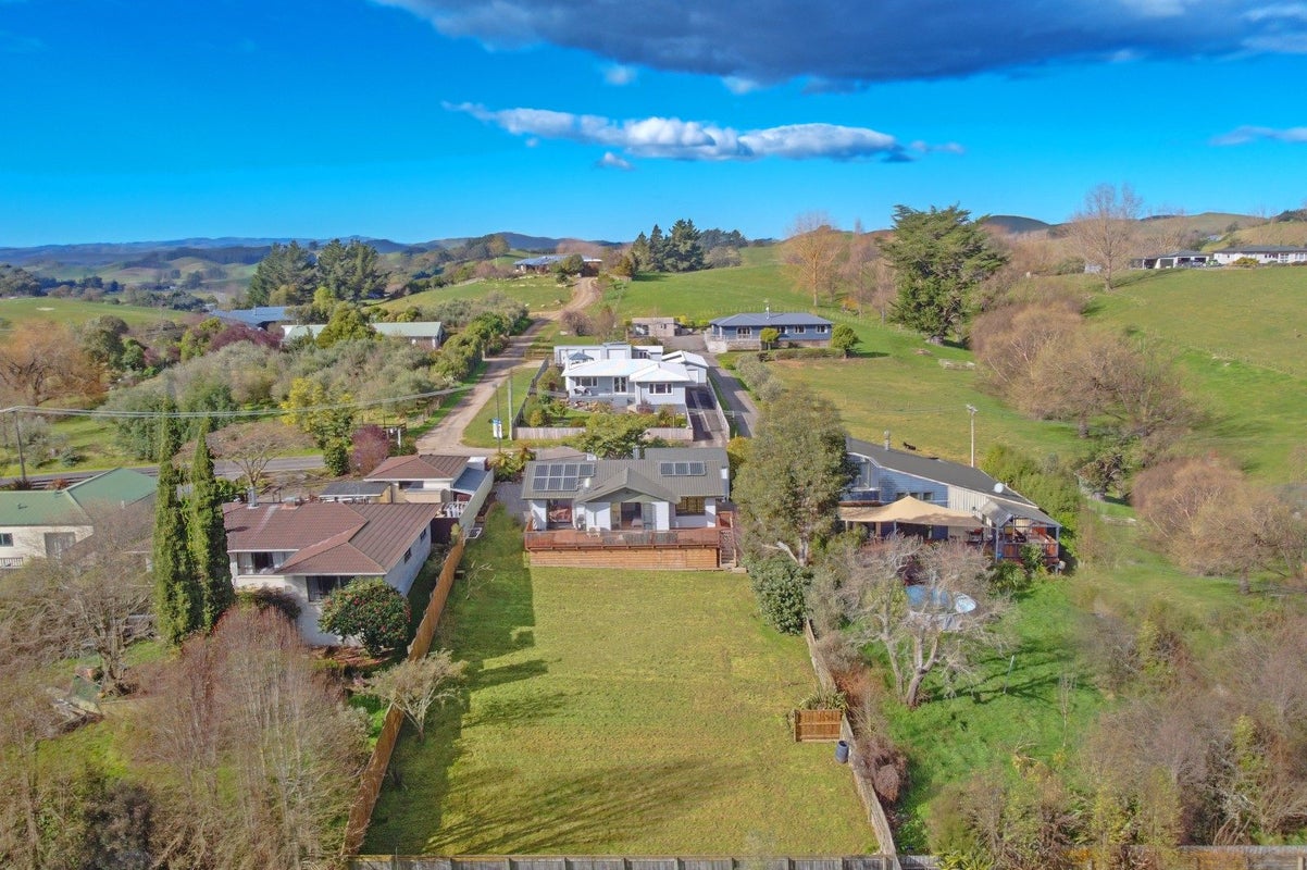20 Eagle Street, Waipawa, Waipawa - Carousel 2