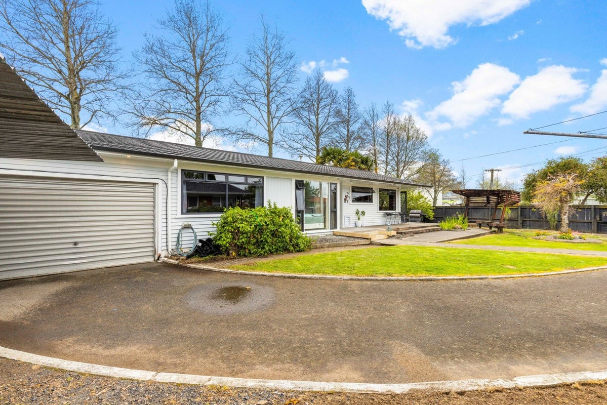 59 Cecil Street, St Andrews, Hamilton - Carousel 1