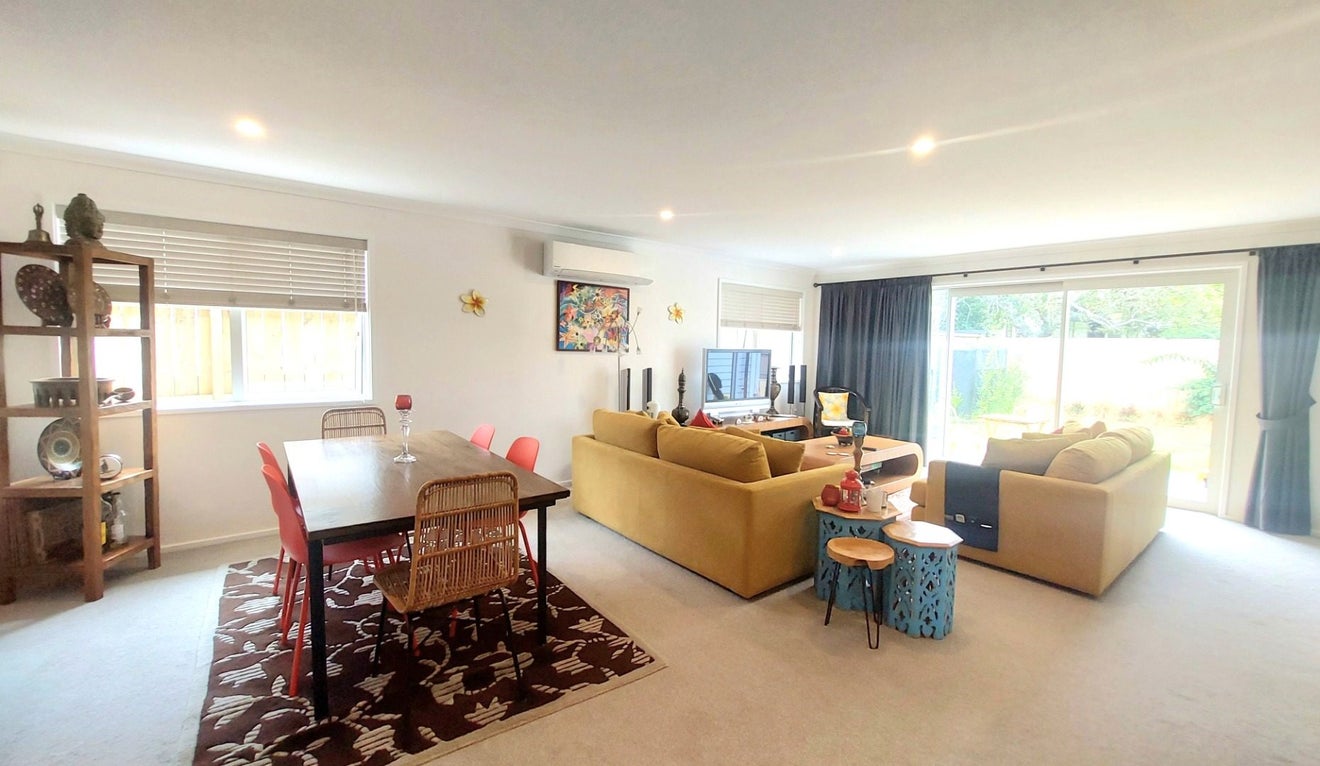 52A Queen Road, Bellevue, Tauranga - Carousel 2