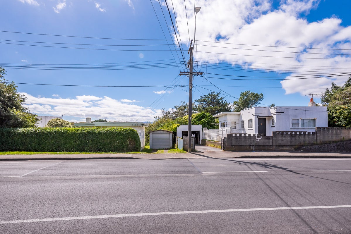 24 Wharemauku Road, Raumati Beach, Paraparaumu - Carousel 16