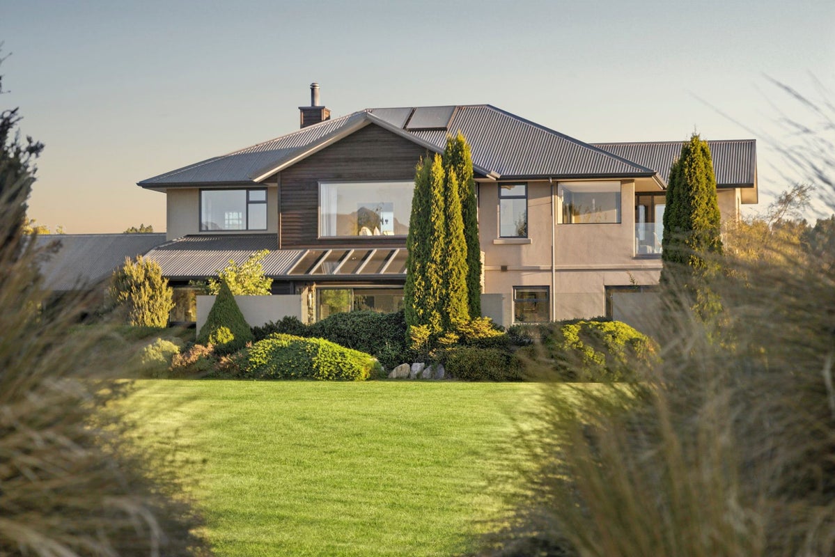 120A Lachlan Avenue, Hawea Flat, Wanaka - Carousel 1
