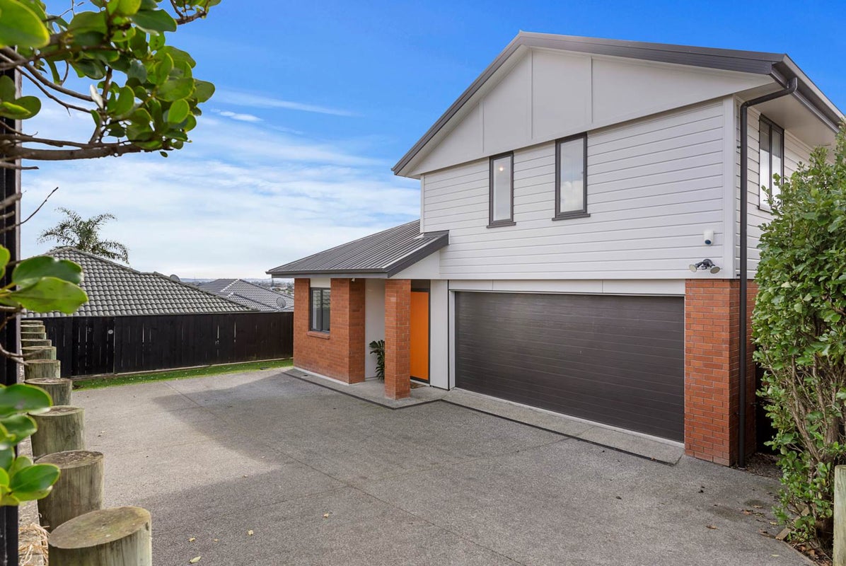 19 Lane Cameron Place, Flat Bush, Auckland - Carousel 2