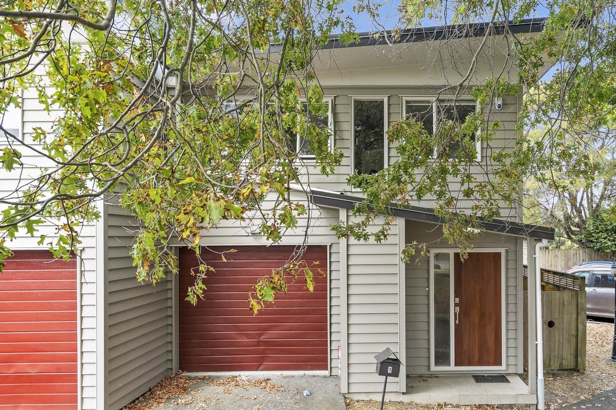1/45A Swanson Road, Henderson, Auckland - Carousel 1