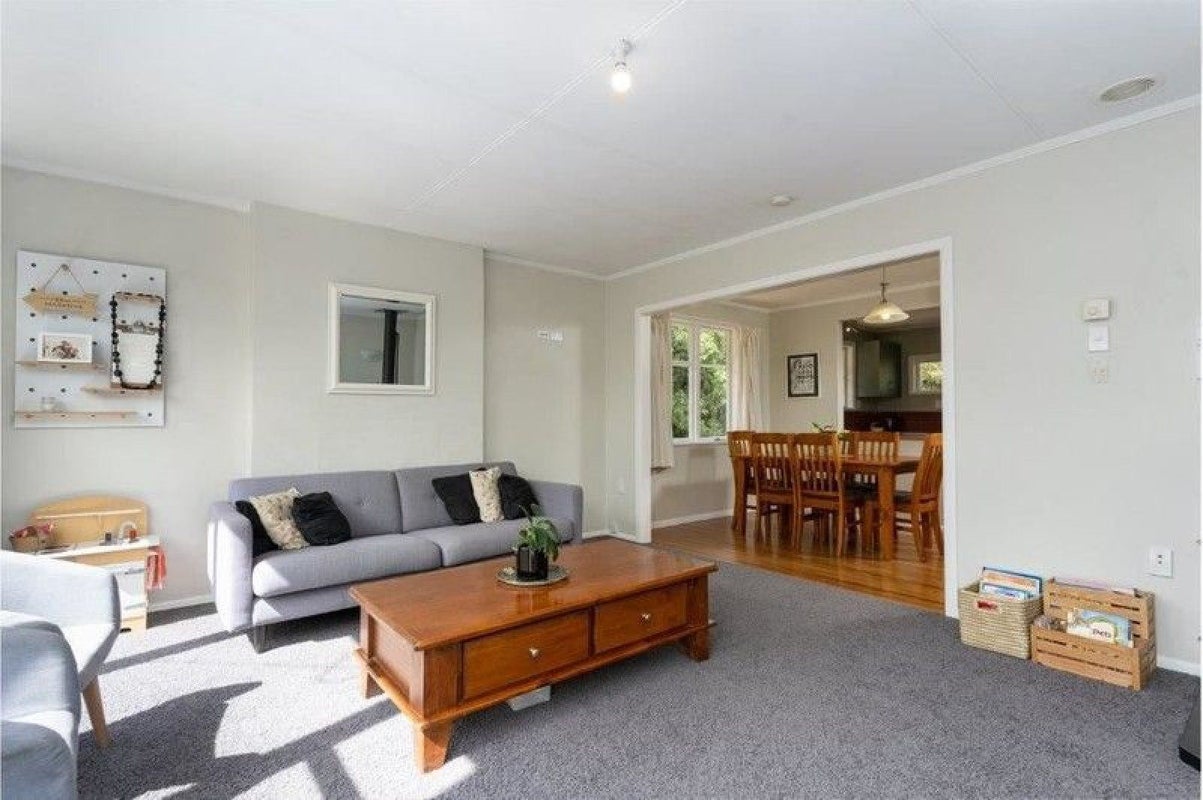 38A French Street, Lansdowne, Masterton - Carousel 1