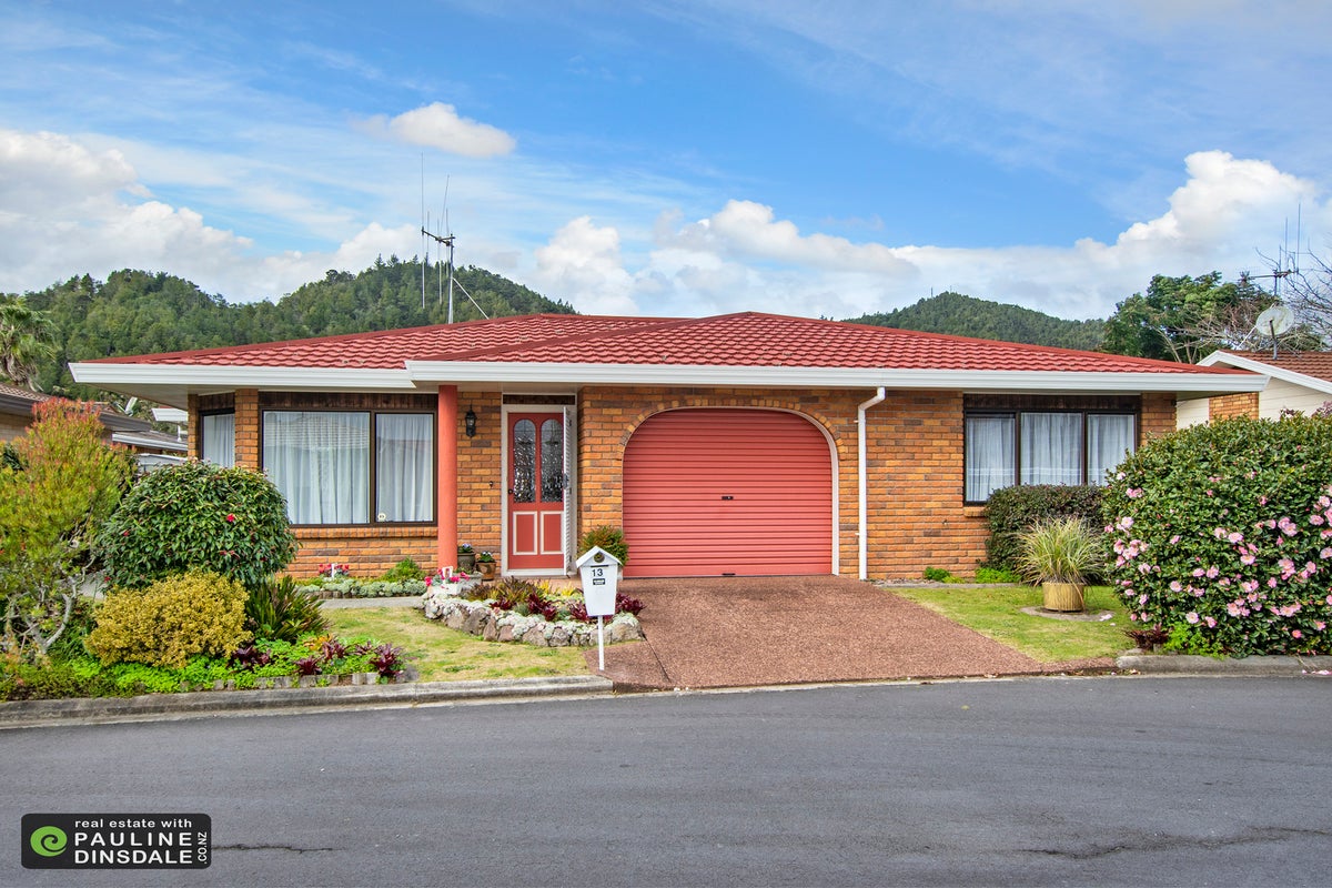 13 Wooding Lane, Kensington, Whangarei - Carousel 1