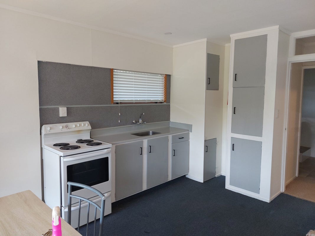 21 Awanui Place, Welcome Bay, Tauranga - Carousel 2