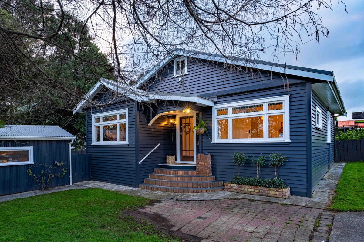 166 Arthur Street, Onehunga, Auckland - Carousel 2