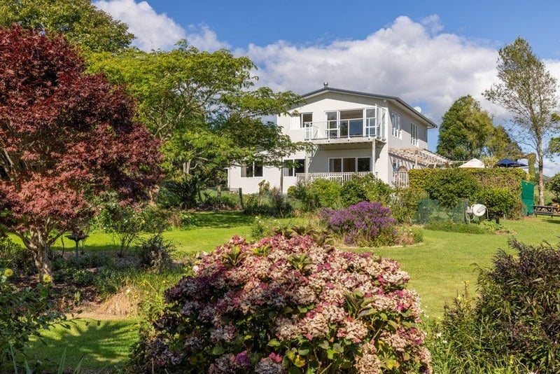 6 Rowe Road, Ohauiti, Tauranga - Carousel 1