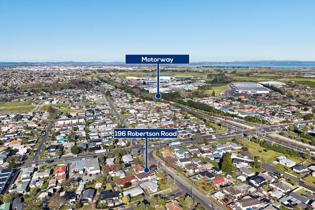 196 Robertson Road, Mangere East, Auckland - Carousel 27