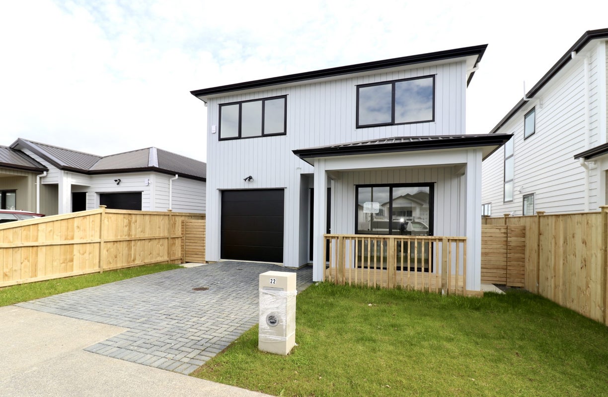 22 Woven Place, Karaka, Papakura - Carousel 1