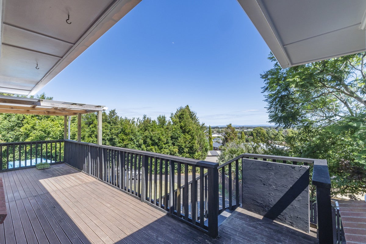 55 Mack Place, Red Hill, Papakura - Carousel 2