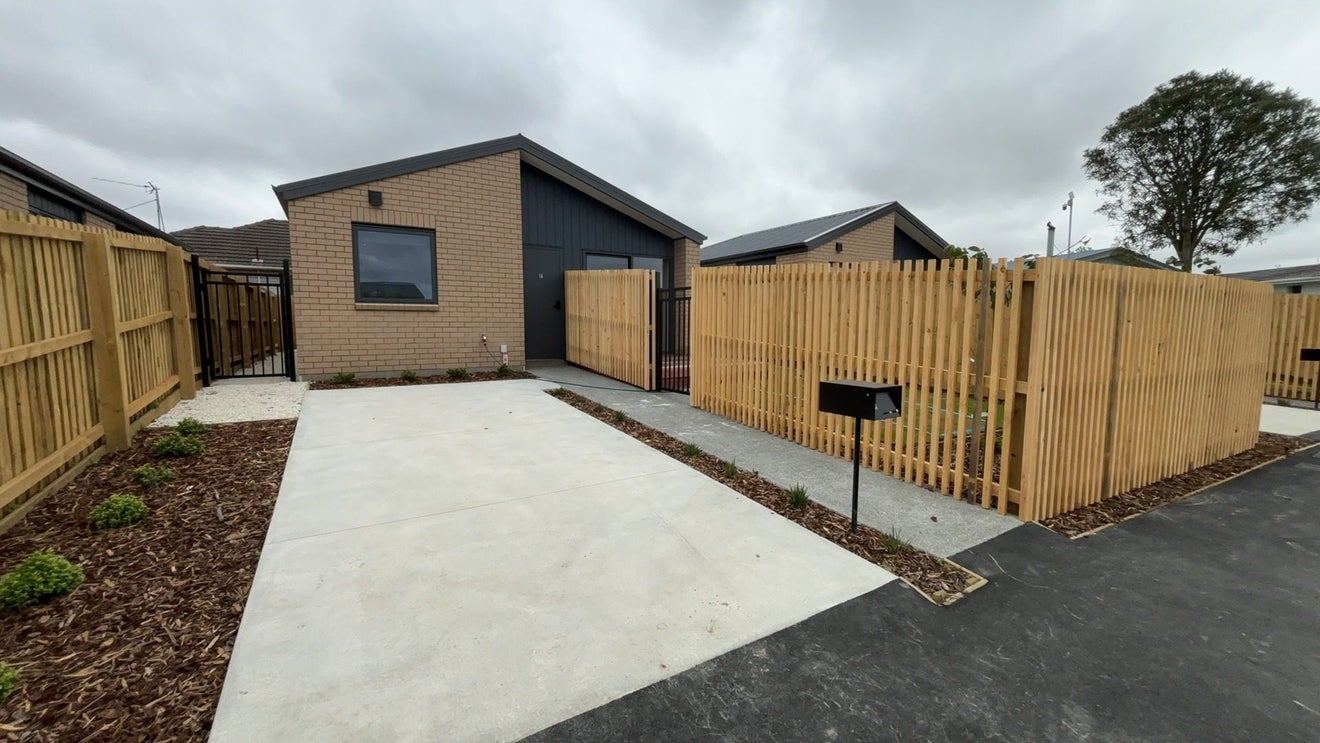 1B Amuri Street, Hei Hei, Christchurch - Carousel 1