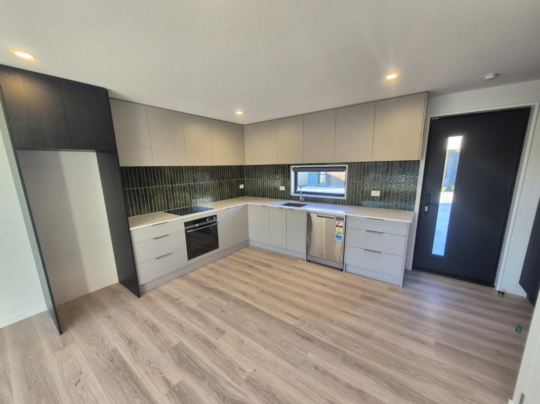 3/94 Geraldine Street, Edgeware, Christchurch - Carousel 2