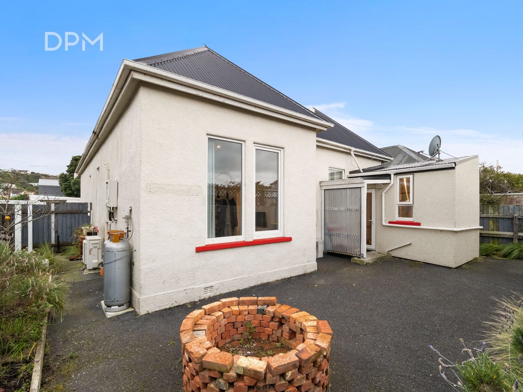 54 Albert Street, Saint Clair, Dunedin - Carousel 1