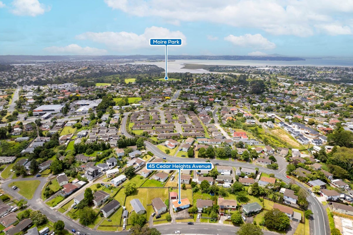 45 Cedar Heights Avenue, Massey, Auckland - Carousel 20