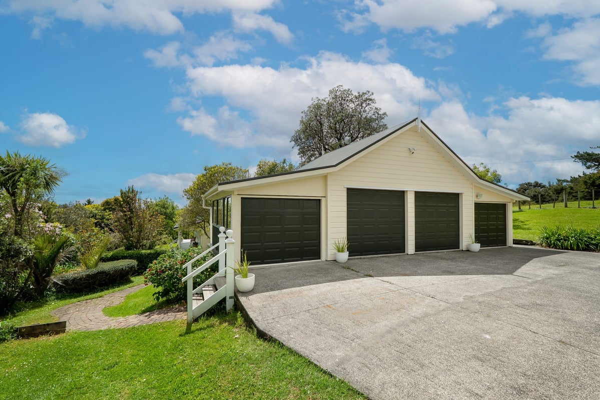 606 Blackbridge Road, Waitoki, Kaukapakapa - Carousel 2