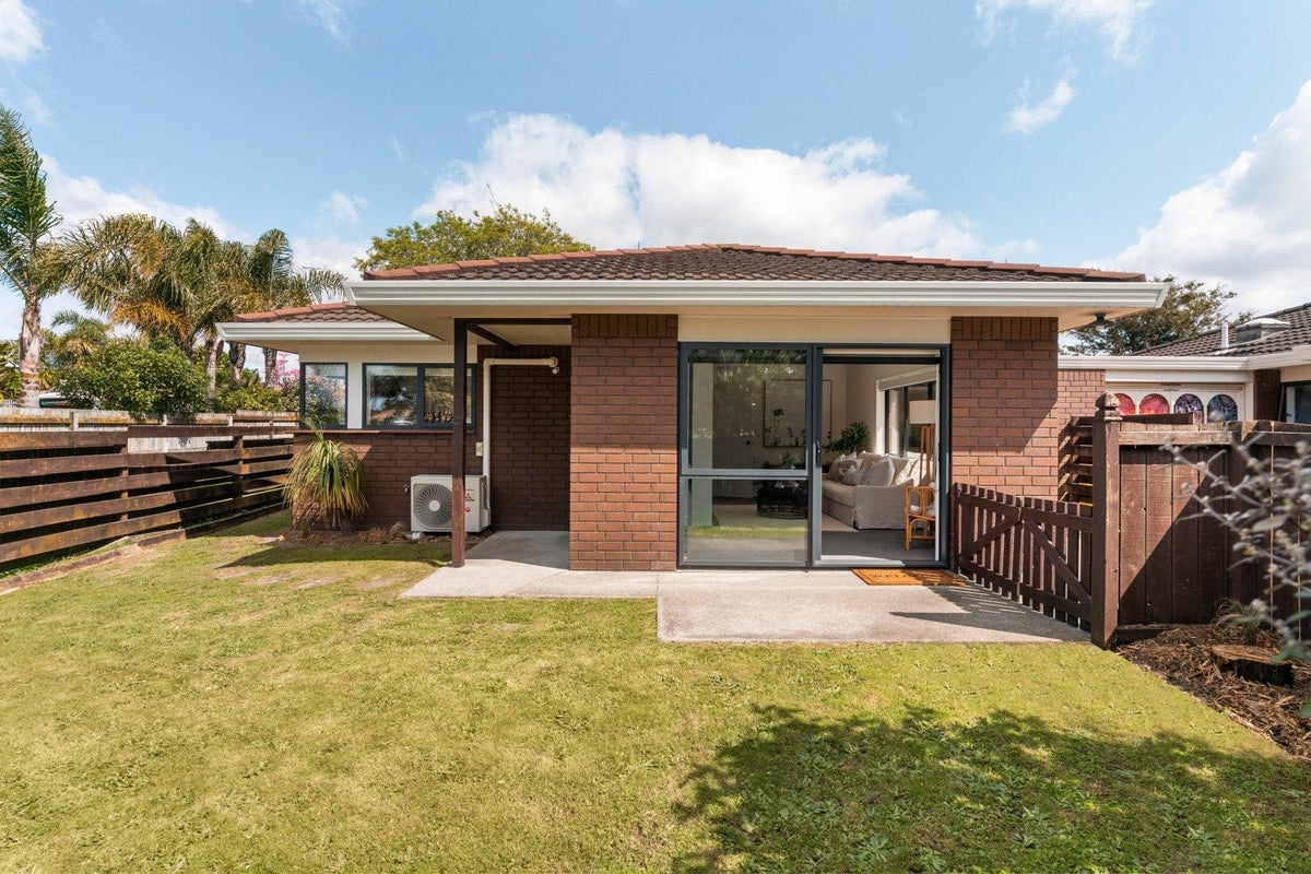 4B Ngarimu Place, Mount Maunganui, Mount Maunganui - Carousel 1