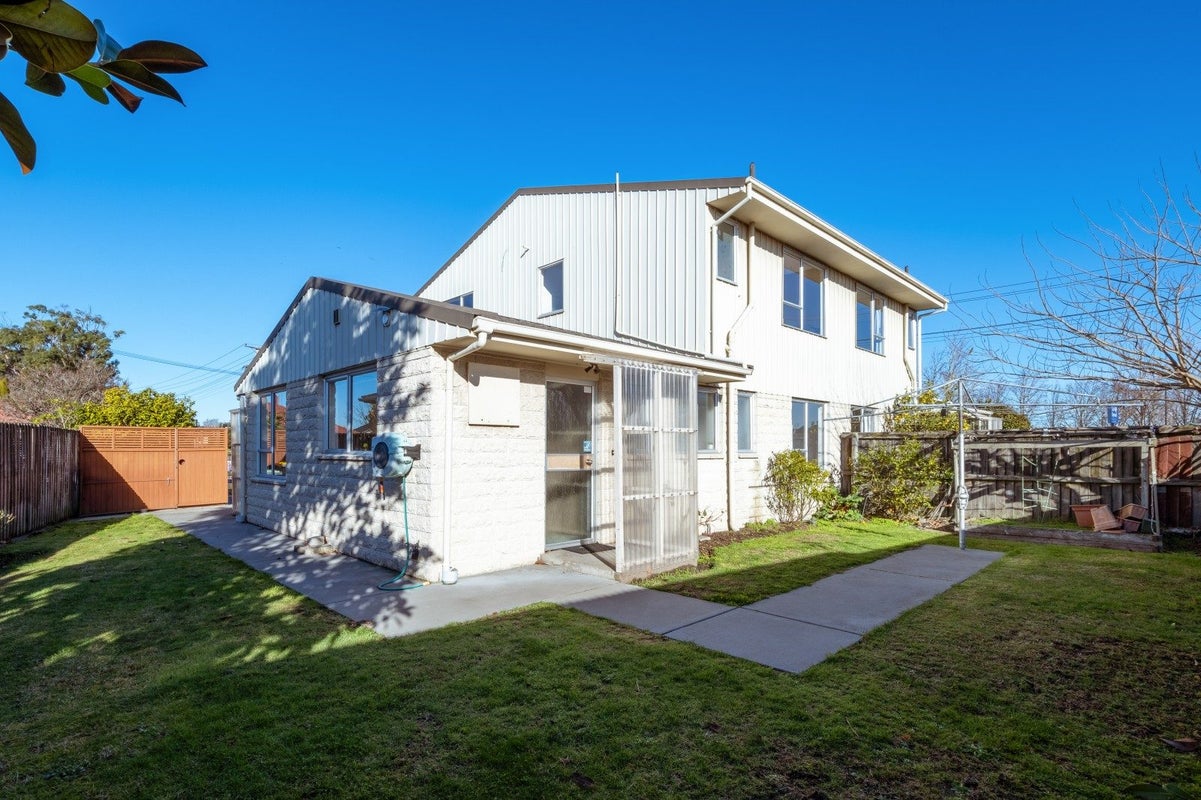 2/468 Wairakei Road, Burnside, Christchurch - Carousel 17