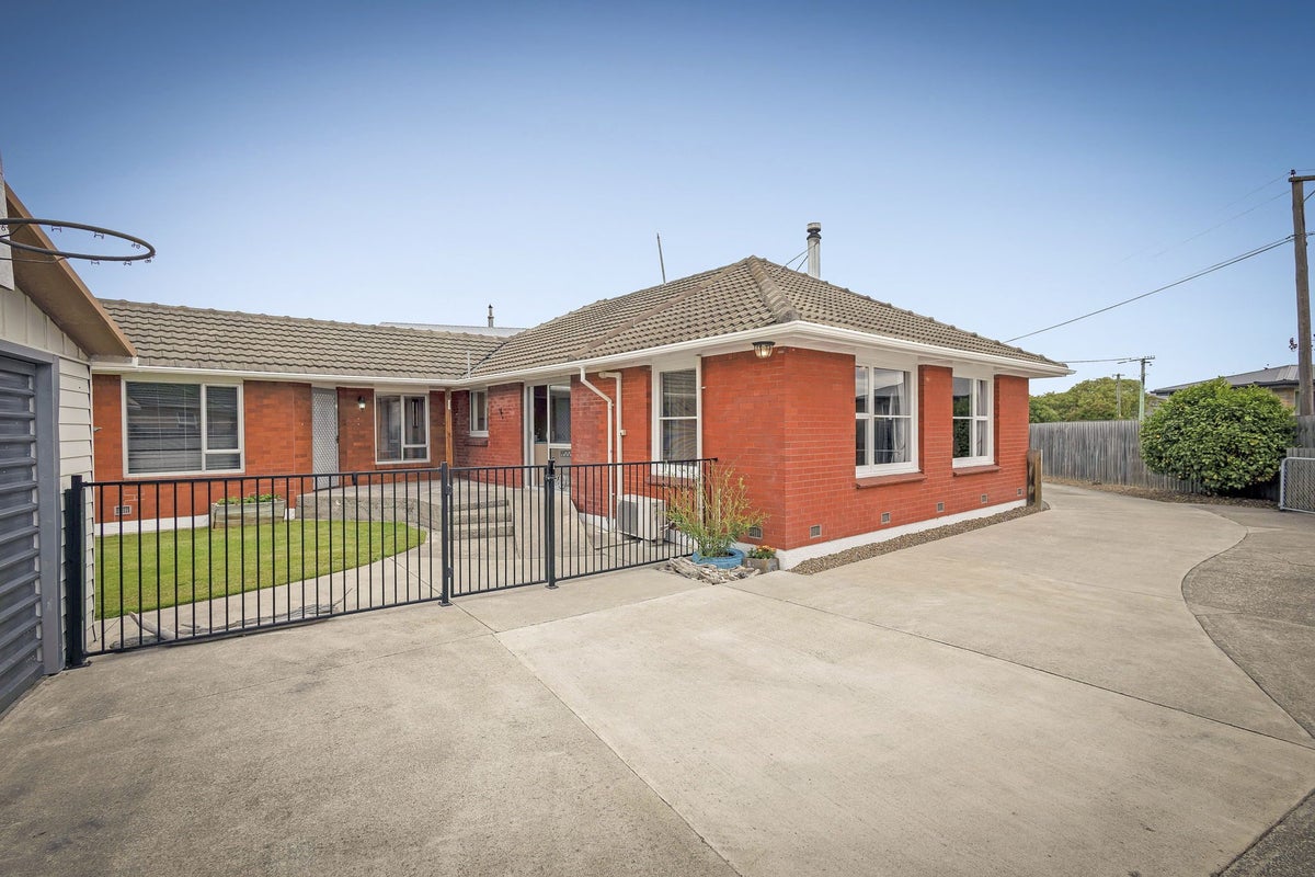 39 Warblington Street, Aranui, Christchurch - Carousel 1