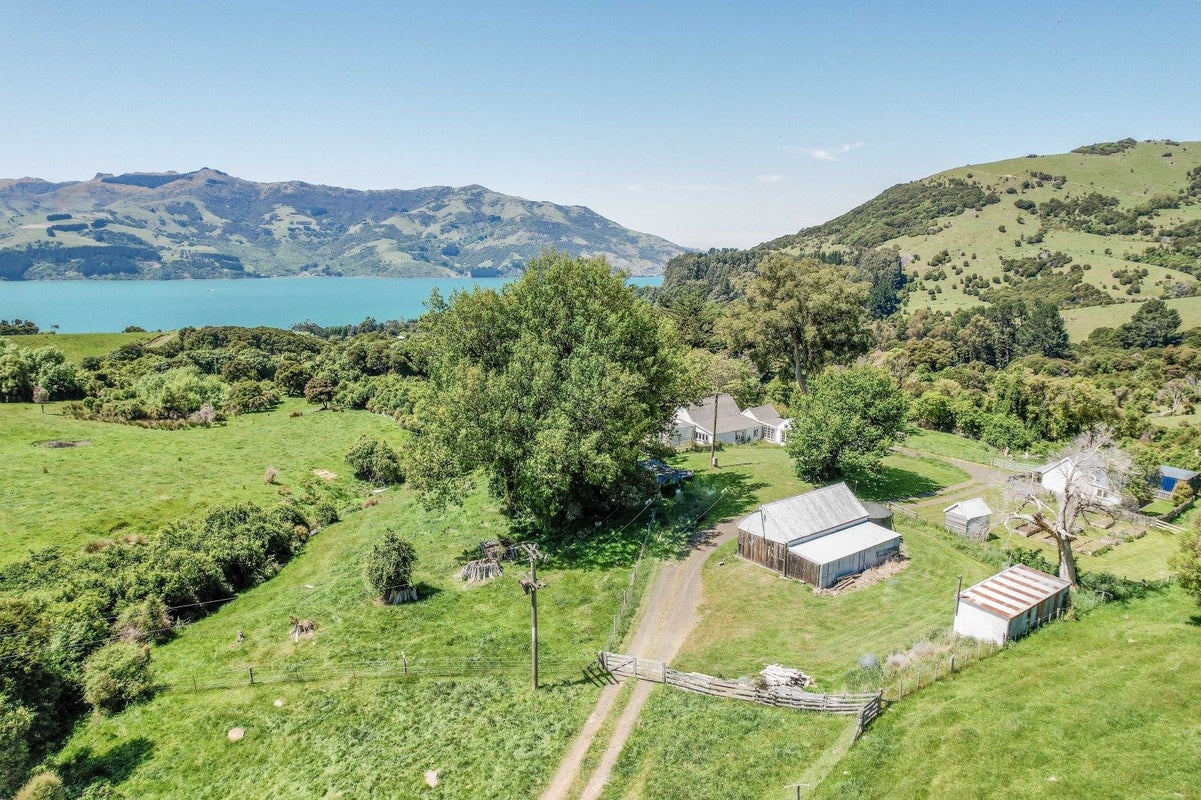 179 Jubilee Road, Wainui, Akaroa - Carousel 1