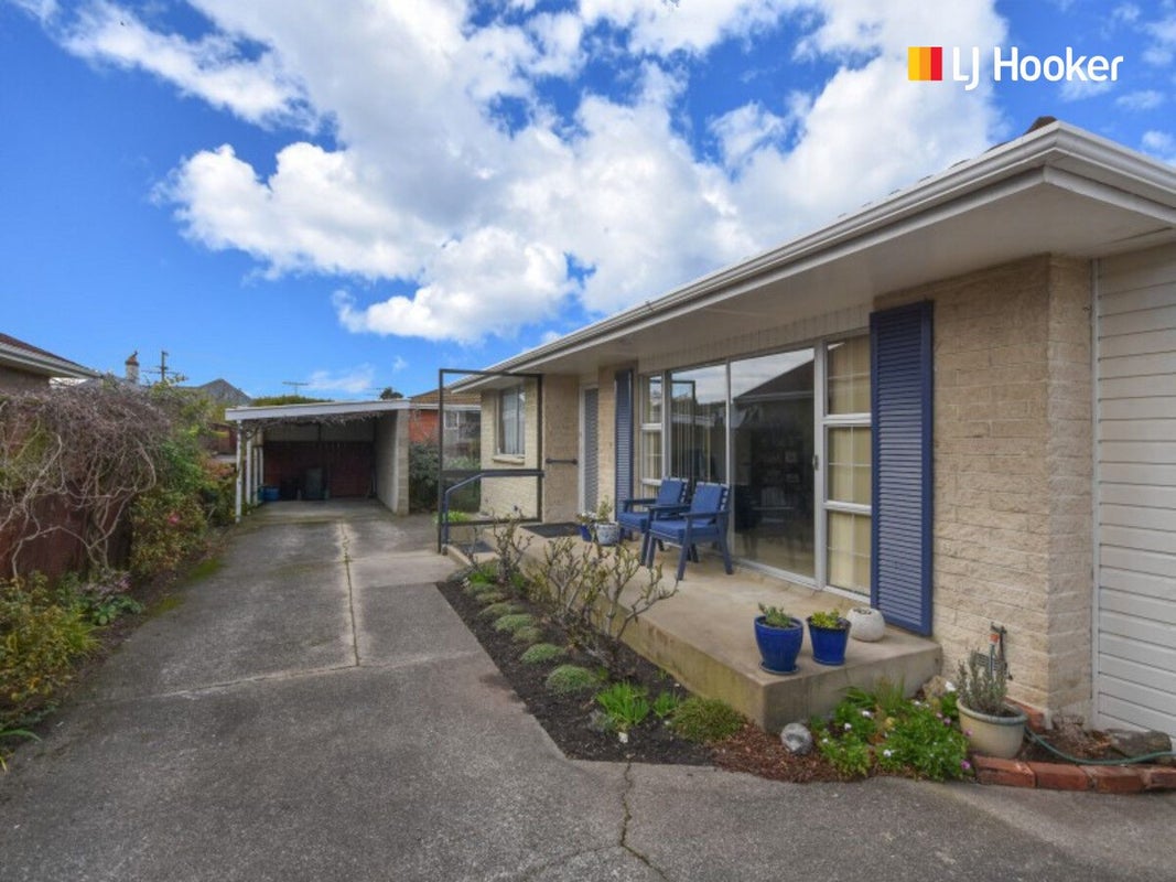 29B Queens Drive, Saint Kilda, Dunedin - Carousel 1